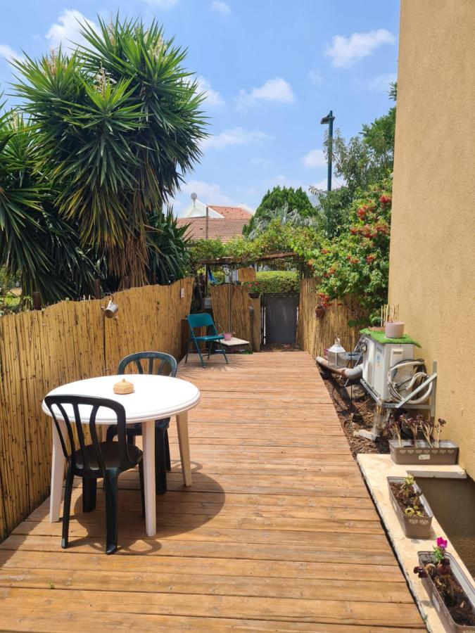 בין הר למעיין Apartment Kfar Tavor Luaran gambar